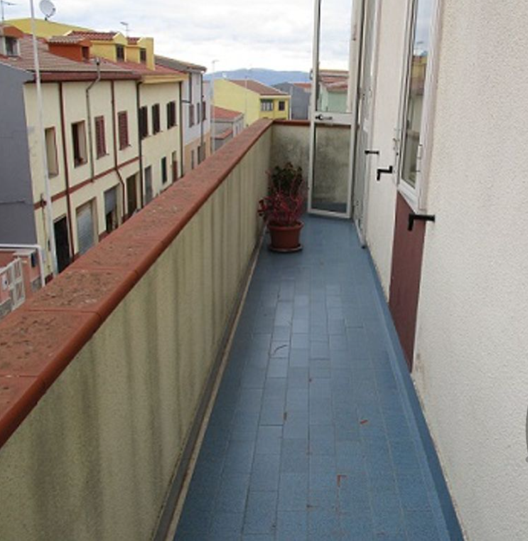 immobile CASA SINGOLA ALL'ASTA CON ACCESSORI IN VIA CATTANEO, SENNORI (SS) - 4