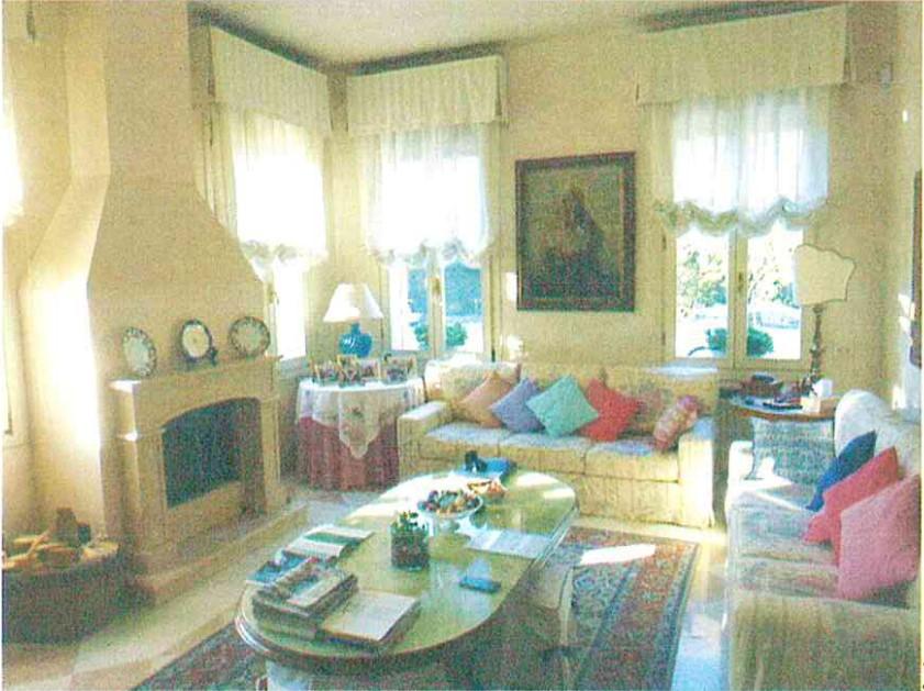 immobile AMPIA VILLA ALL'ASTA IN VIA XXIV MAGGIO, MONTEBELLUNA (TV) - 1