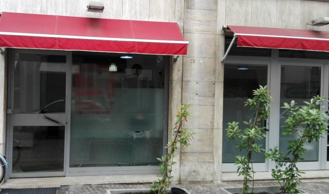 immobile NEGOZIO CON ACCESSORI ALL'ASTA IN VIA FELICE CAVALLOTTI, VALENZA (AL) - 1