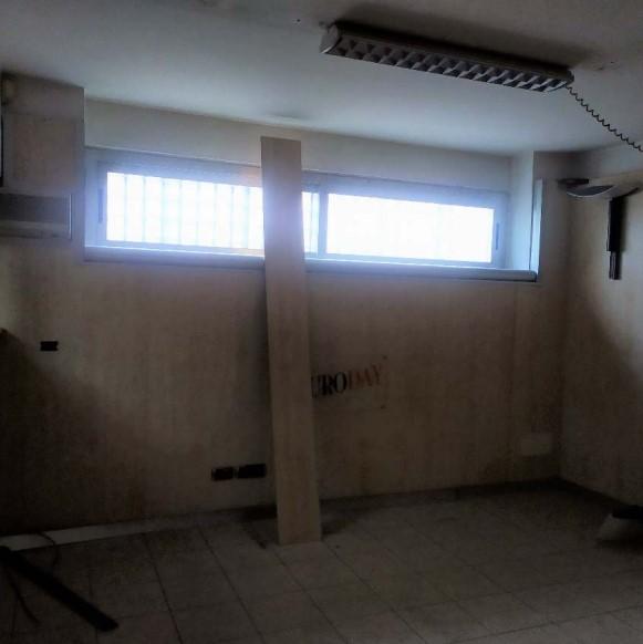 immobile UFFICIO CON MAGAZZINO ALL'ASTA IN VIA GIOSUE' CARDUCCI, APRILIA (LT) - 4