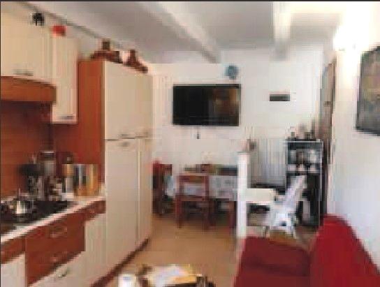 immobile PALAZZO CON TRE BILOCALI ALL'ASTA IN VIA RIVALI DI SOTTO, DESENZANO DEL GARDA (BS) - 2