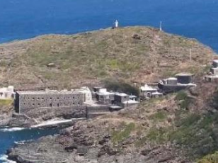immobile ALBERGO ALL'ASTA IN CONTRADA TRACINO-CALA TRAMONTANA, PANTELLERIA (TP) - 4
