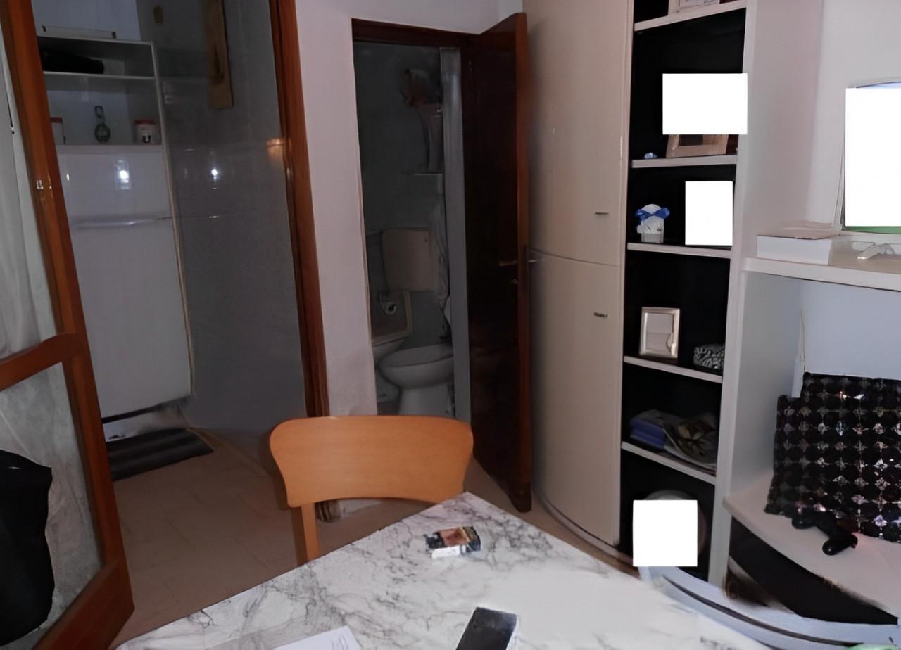 immobile TRILOCALE ALL'ASTA IN VIA TREVISANI, BARI (BA) - 1