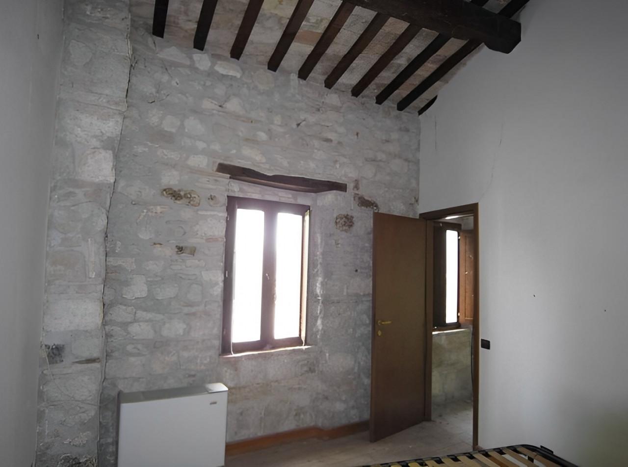 immobile CASA INDIPENDENTE ALL'ASTA IN LOCALITA' PERITO, CAMERINO (MC) - 3