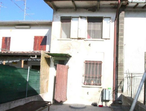 immobile ABITAZIONE SU DUE LIVELLI ALL'ASTA IN VIA CRISTOFORO COLOMBO, NOVELLARA (RE) - 2