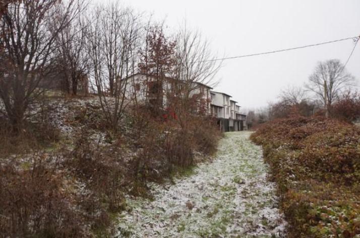 immobile TERRENO CON COMPLESSO RESIDENZIALE ALL'ASTA IN LOCALITA' MASIERI, TRISSINO (VI) - 4