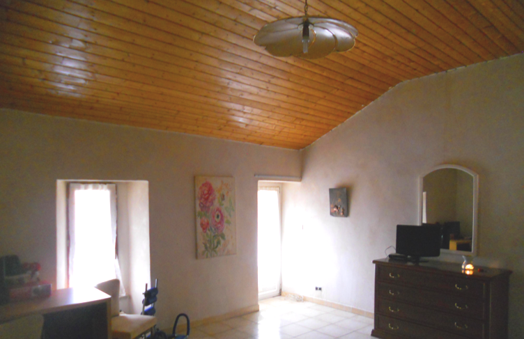 immobile CASA SINGOLA ALL'ASTA CON ACCESSORI IN VICOLO DELLA GERLA, LUINO (VA) - 2