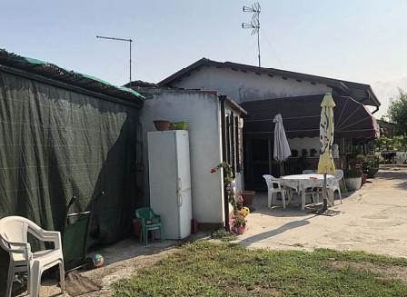 immobile DUE ABITAZIONI E GARAGE ALL'ASTA IN VIA ARGINE SINISTRO BRENTA, CODEVIGO (PD) - 4