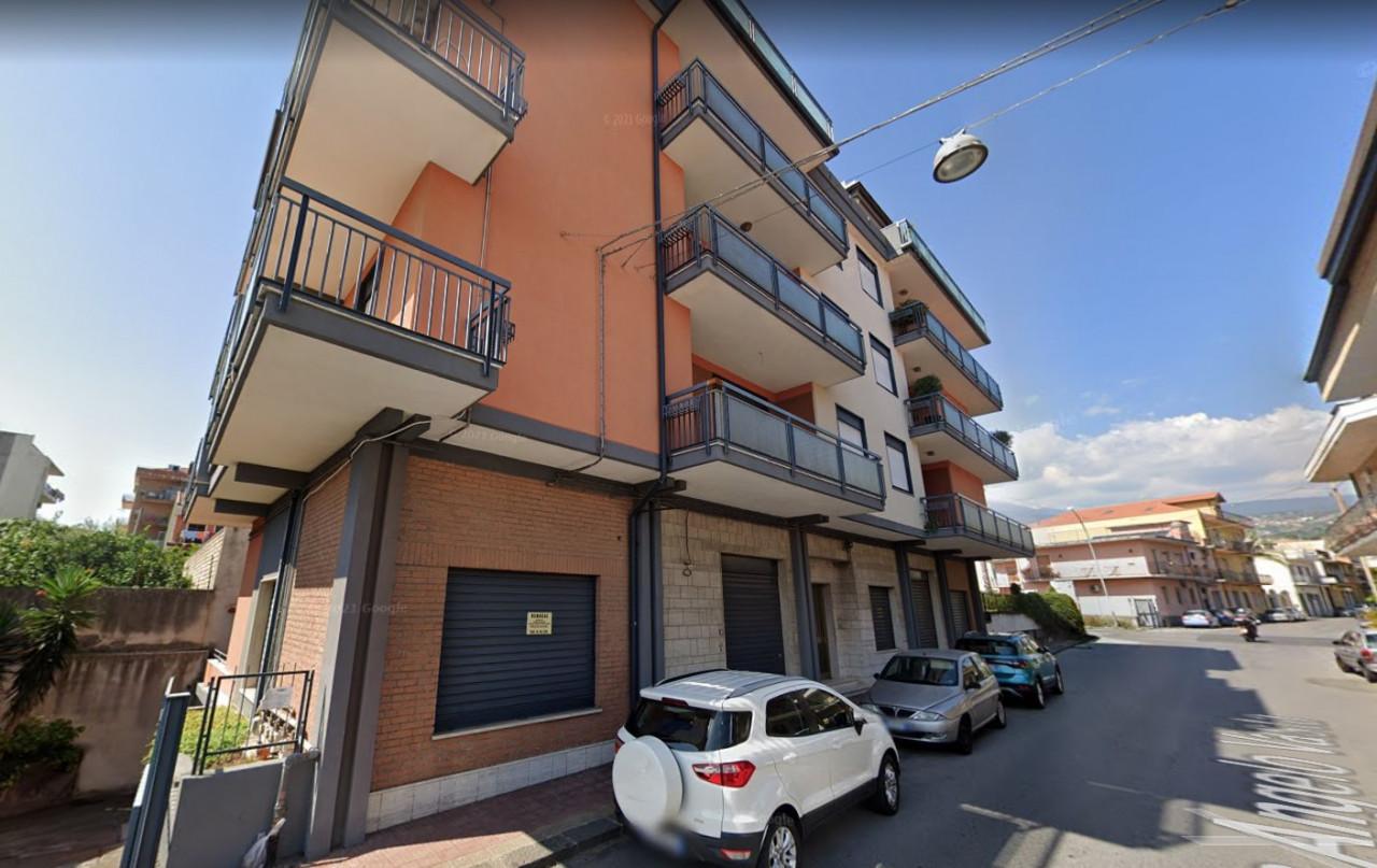 immobile DEPOSITO E DUE BOTTEGHE ALL'ASTA IN VIA VASTA E VIA Q. SELLA, GIARRE (CT) - 1