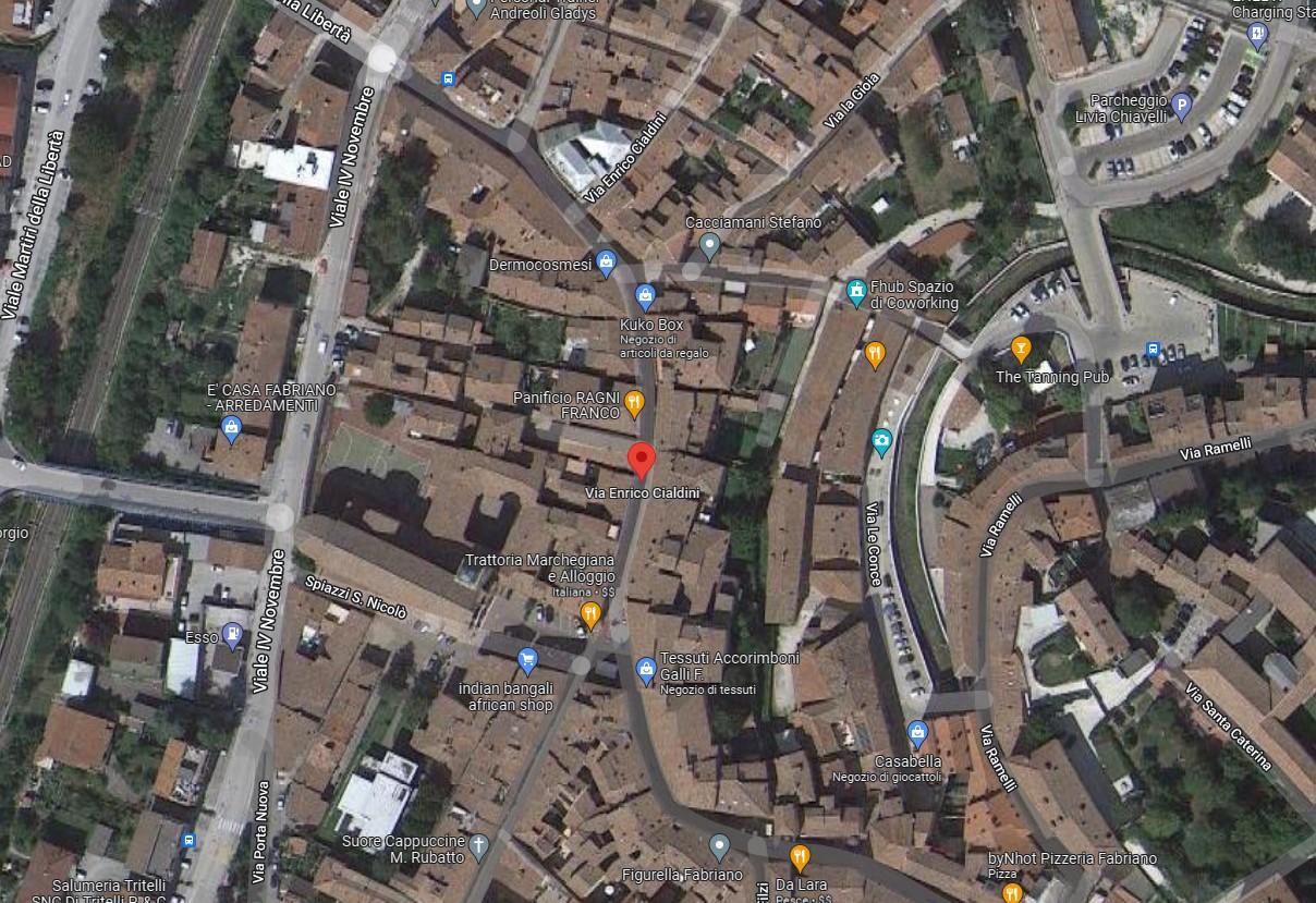 immobile DUE LOCALI MAGAZZINO ALL'ASTA IN VIA CIALDINI, FABRIANO (AN) - 2