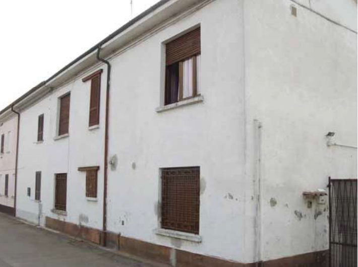 immobile VILLETTA A SCHIERA ACCESSORIATA ALLA'ASTA IN VIA MAZZUCCHI, SANT'ANGELO LOMELLINA(PV) - 2