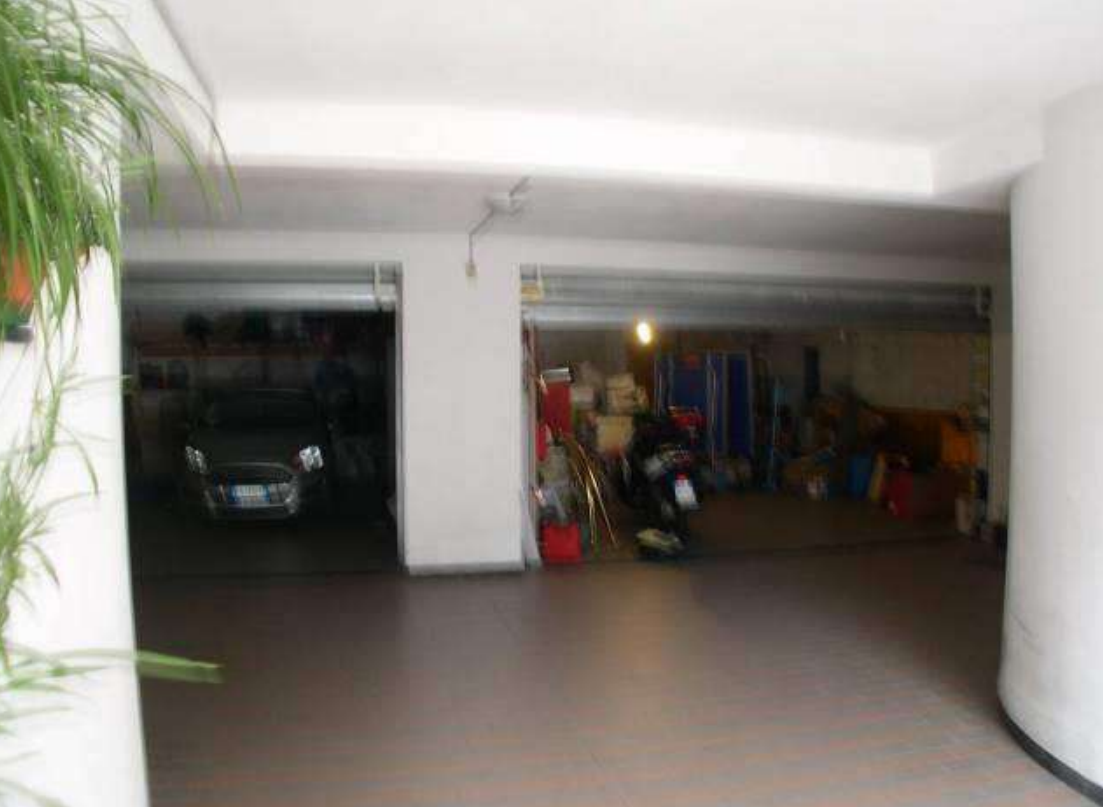 immobile AUTORIMESSA, BOX RIPOSTIGLI ALL'ASTA IN VIA DON GIUSEPPE SANNAZZARI A CARASCO (GE) - 3