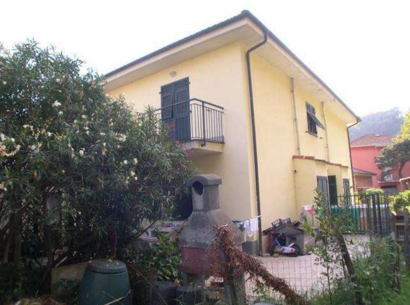 immobile TRILOCALE CON SOFFITTA ALL'ASTA IN VIA DON GIUSEPPE SANNAZZARI A CARASCO (GE) - 3