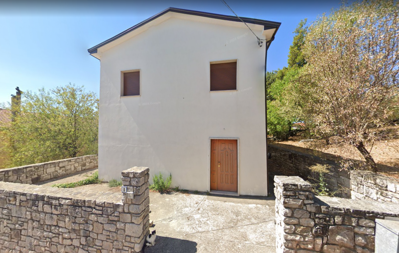 immobile CASA SINGOLA ALL'ASTA IN VIA MARIO PELLEGRINI A BUONALBERGO (BN) - 2