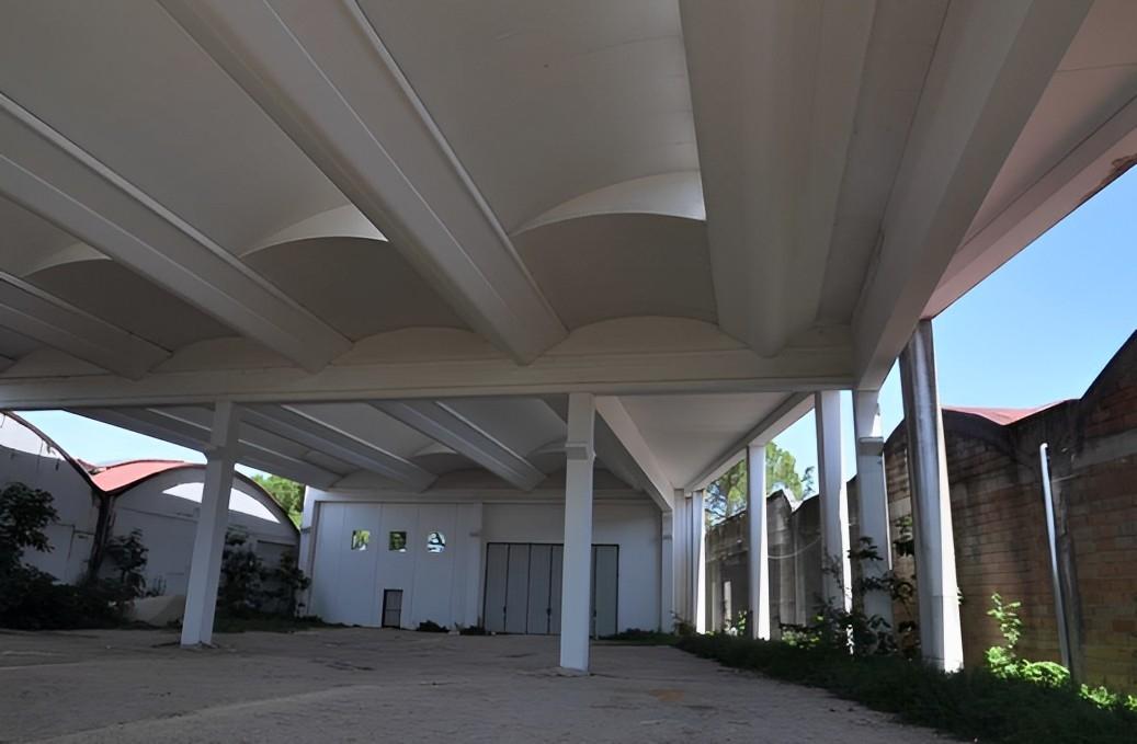 immobile AMPIO CAPANNONE ALL'ASTA IN VIA MICHELANGELO, FRAZIONE PALAZZO, ASSISI (PG) - 2