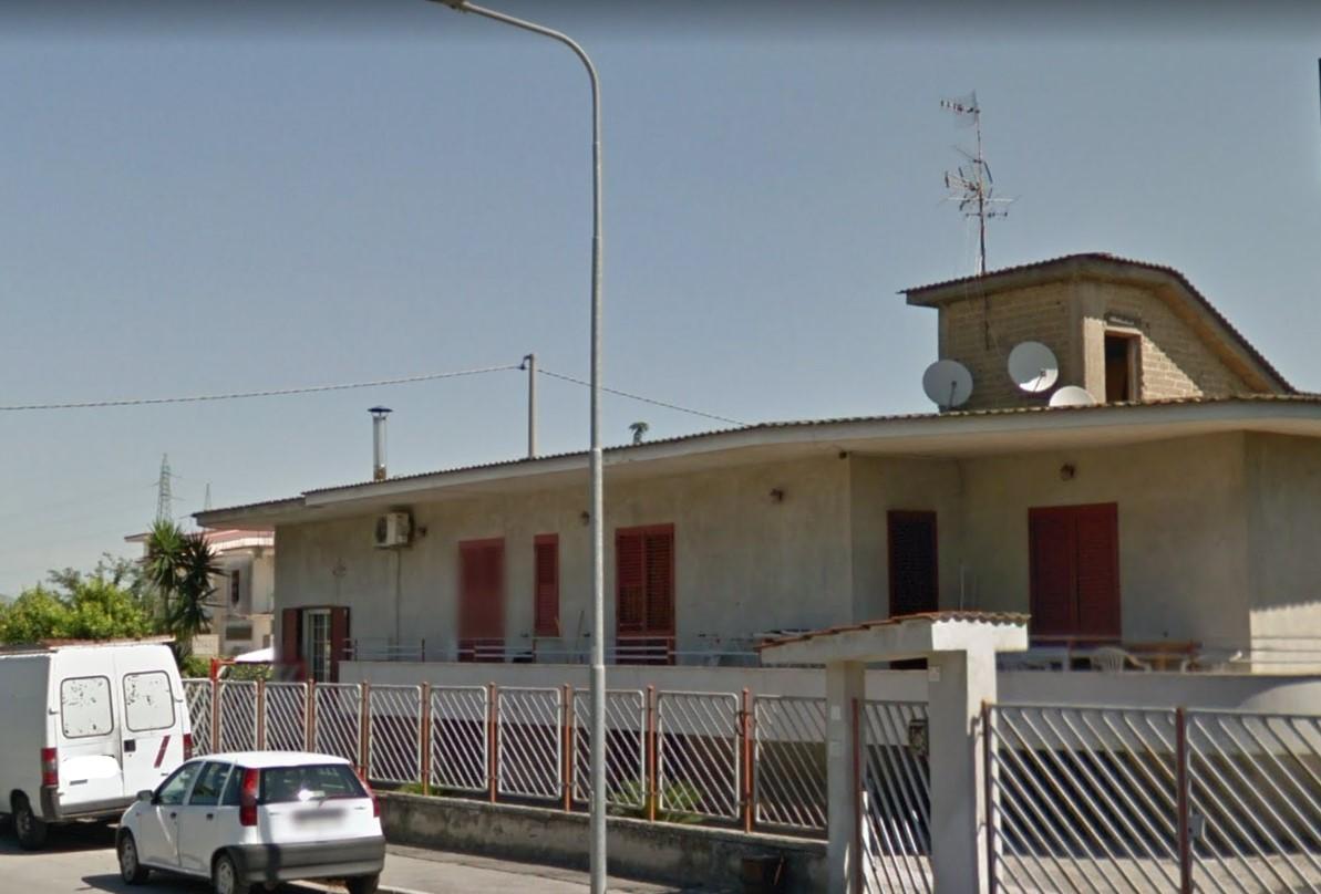 immobile UNITA' COMMERCIALE ALL'ASTA IN VIA MULINO VECCHIO, ACERRA (NA) - 1