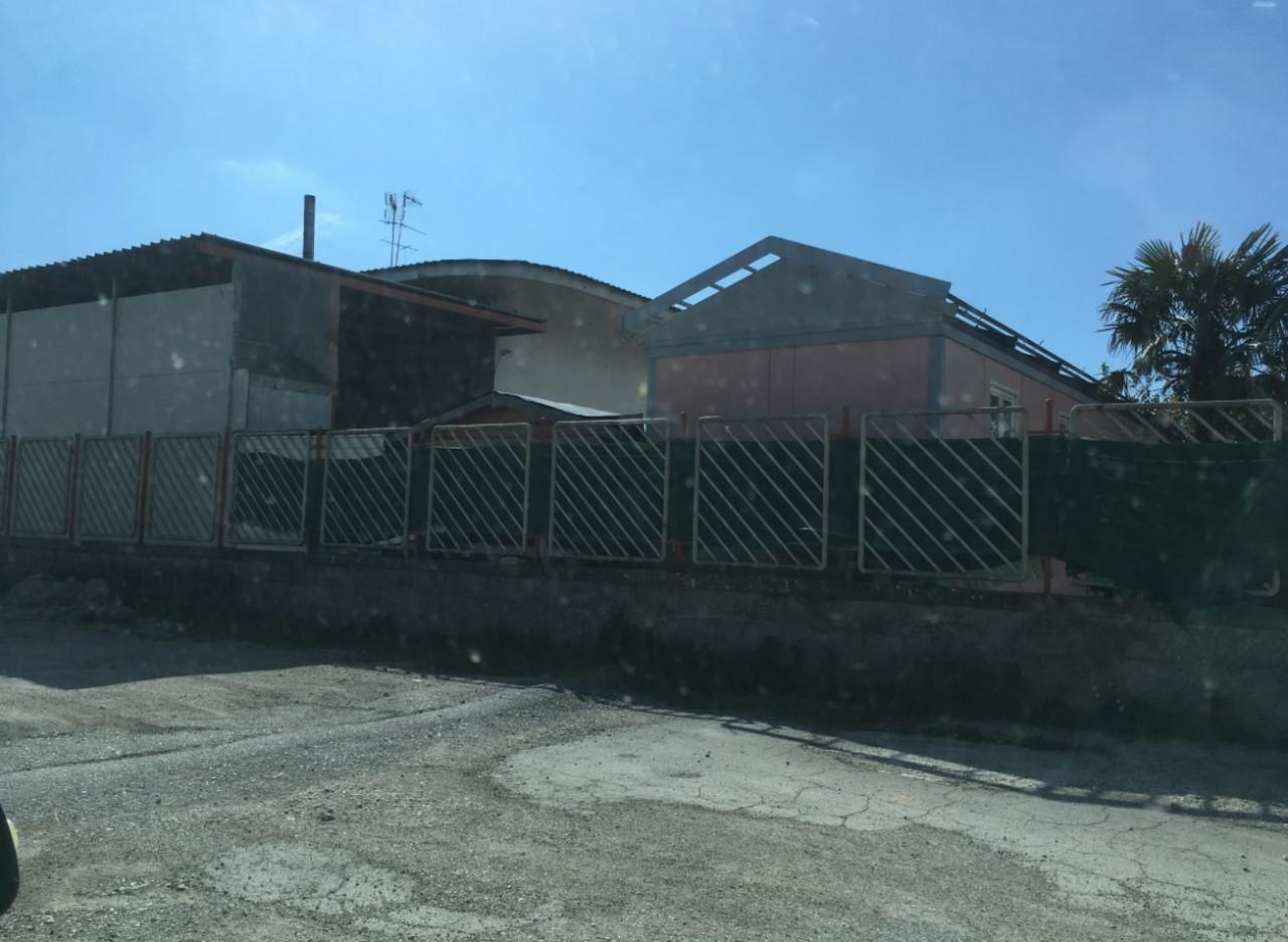 immobile UNITA' COMMERCIALE ALL'ASTA IN VIA MULINO VECCHIO, ACERRA (NA) - 3