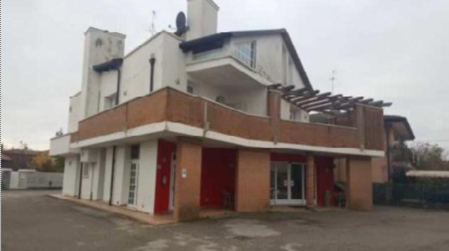 immobile APPARTAMENTO CON GARAGE ALL'ASTA IN VIALE TRIESTE, SAN STINO DI LIVENZIA (VE) - 2