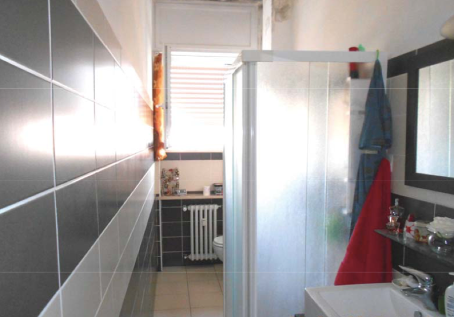 immobile BILOCALE ALL'ASTA CON BALCONE E CANTINA IN VIA PIAVE, VOGHERA (PV) - 5