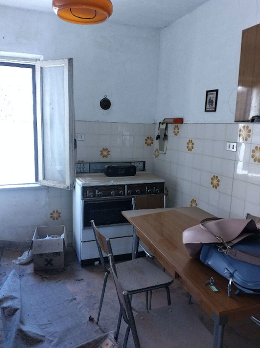 immobile TRILOCALE ALL'ASTA DA RISTRUTTURARE IN VIA DEL PORTOGALLO, CERRETO LAZIALE (RM) - 3