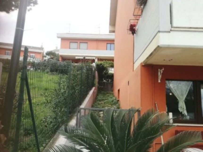 immobile VILLETTA A SCHIERA ALL'ASTA STRADA VICINALE BOREALE MAZZOCCO A PESCARA (PE) - 4