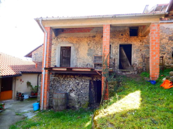 immobile RUSTICO DA RISTRUTTURARE ALL'ASTA NELLA LOCALITA' TORRANO VALLE A PONTREMOLI (MS) - 1