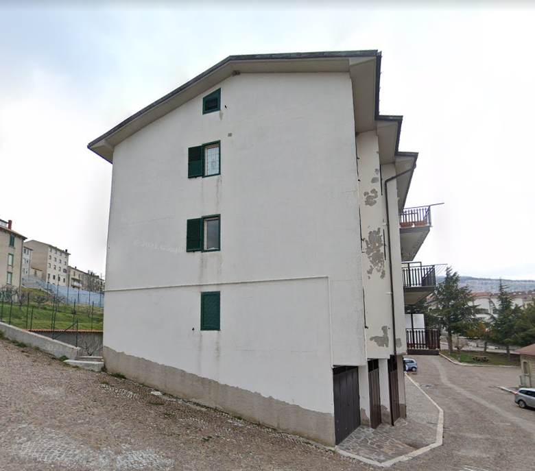 immobile TRILOCALE CON SOTTOTETTO, GARAGE E CANTINA ALL'ASTA IN VIA VERRINO A CAPRACOTTA (IS) - 3