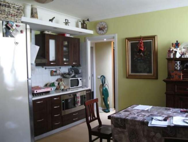 immobile BILOCALE CON STUDIO ALL'ASTA IN VIA BERTOLLA, PORTO CERESIO (VA) - 1