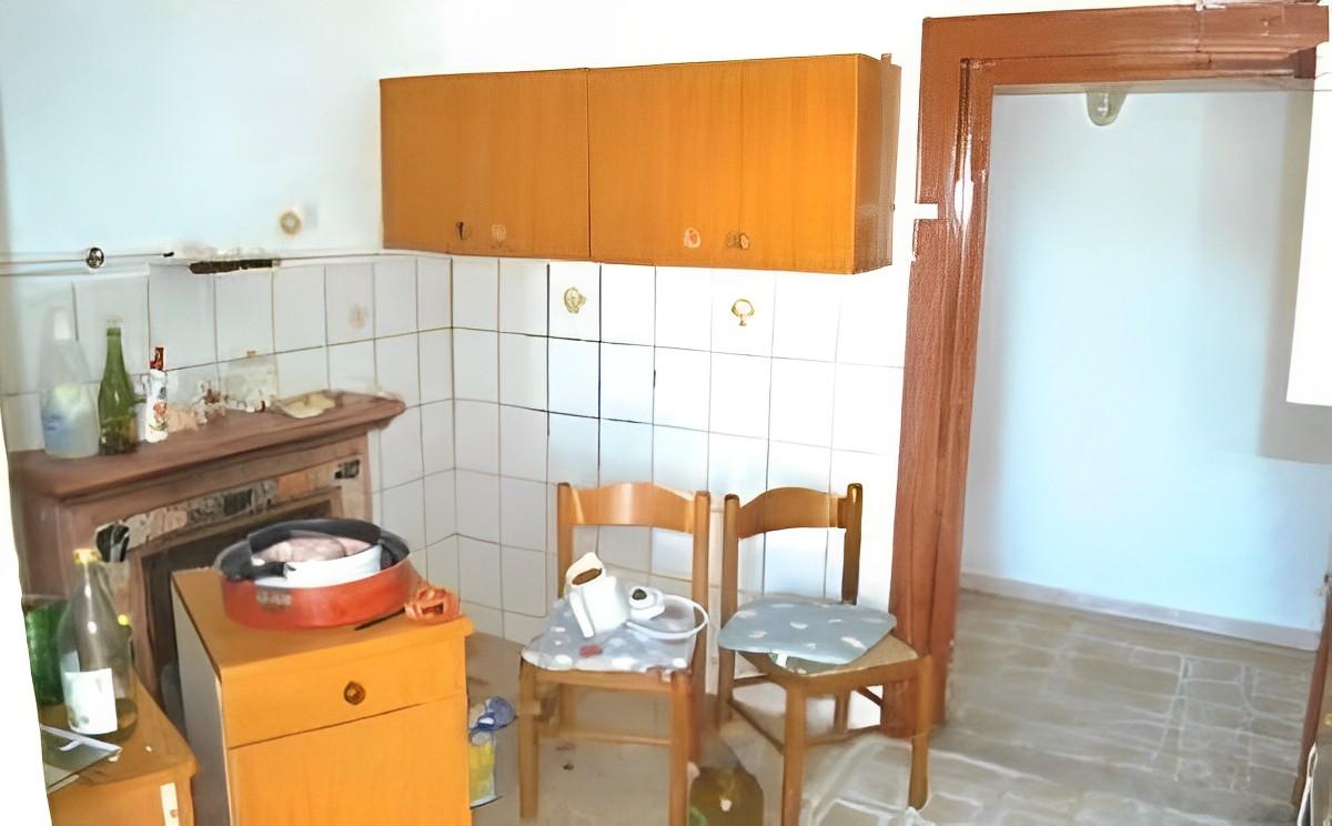 immobile ABITAZIONE SU TRE LIVELLI ALL'ASTA IN VIA SAN NICOLA, POSTIGLIONE (SA) - 2