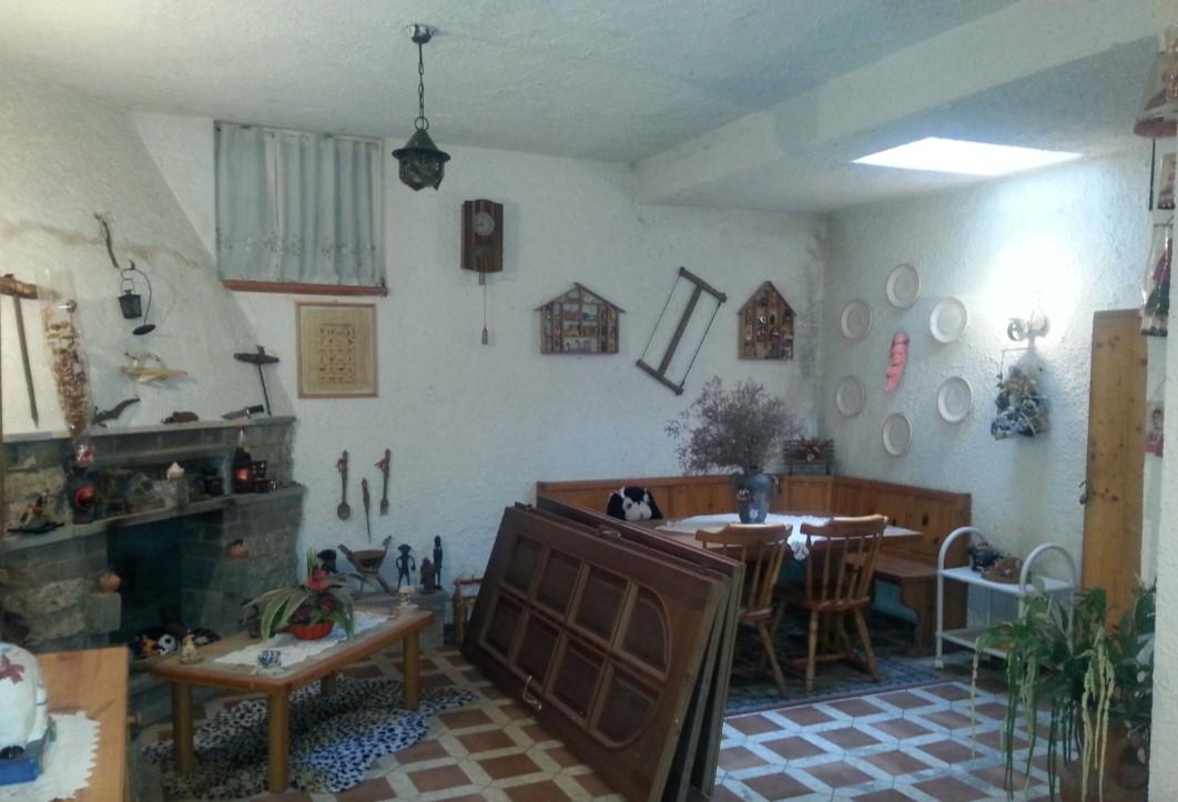 immobile TRILOCALE SU DUE LIVELLI ALL'ASTA IN STRADA VALENTINO, BALDISSERO TORINESE (TO) - 2