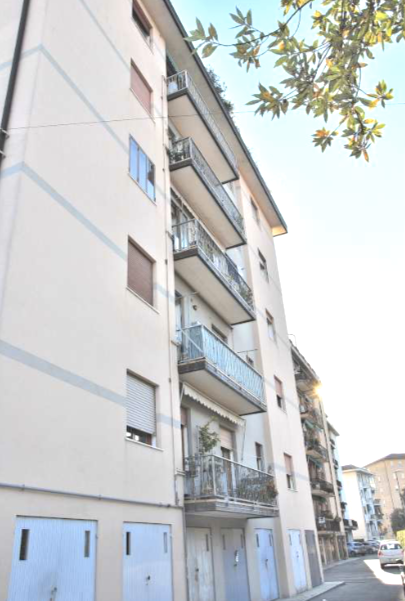 immobile TRILOCALE ALL'ASTA CON BALCONE E BOX IN VIA PIETRO BERTOLINI, TREVISO (TV) - 2