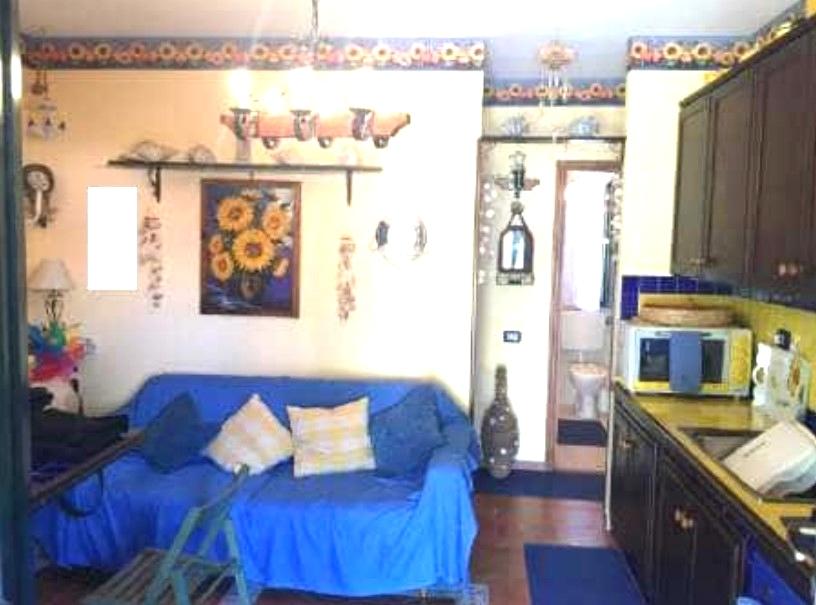 immobile TRILOCALE ACCESSORIATO ALL'ASTA IN VIA IMERA, CAMPOFELICE DI ROCCELLA (PA) - 1