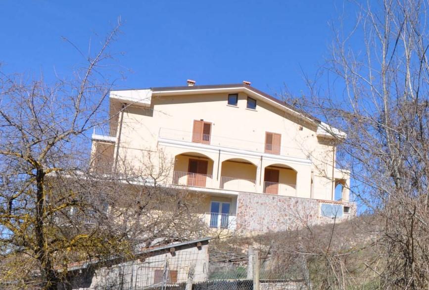 immobile PALAZZO IN VENDITA ALL'ASTA IN VIA BOACCHIO, FAGNANO ALTO (AQ) - 1