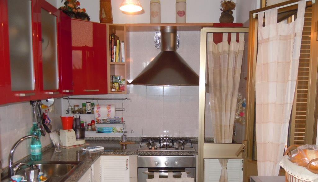 immobile TRILOCALE ALL'ASTA CON BALCONE IN VIA NAZIONALE, POSADA (NU) - 2