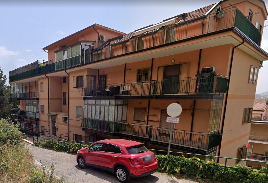 immobile TRILOCALE CON BALCONE ALL'ASTA IN VIA DELLE MATTINE, POTENZA (PZ) - 2