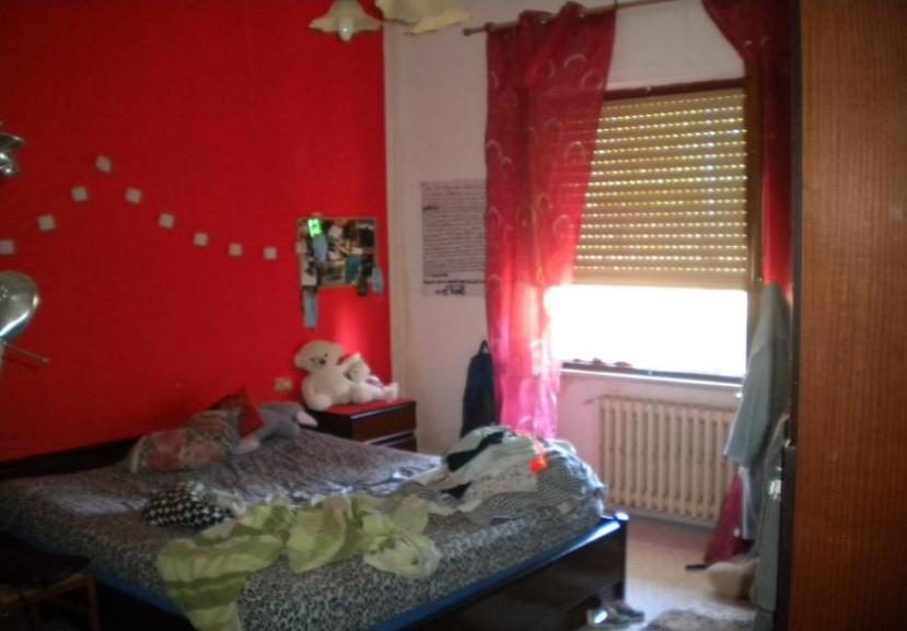 immobile TRILOCALE CON DUE GARAGE ALL'ASTA IN VIA MATRINO, CITTA' SANT'ANGELO (PE) - 3