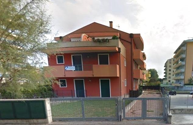 immobile BILOCALE CON GARAGE ALL'ASTA IN VIA NAZIONI UNITE, CHIOGGIA (VE) - 2