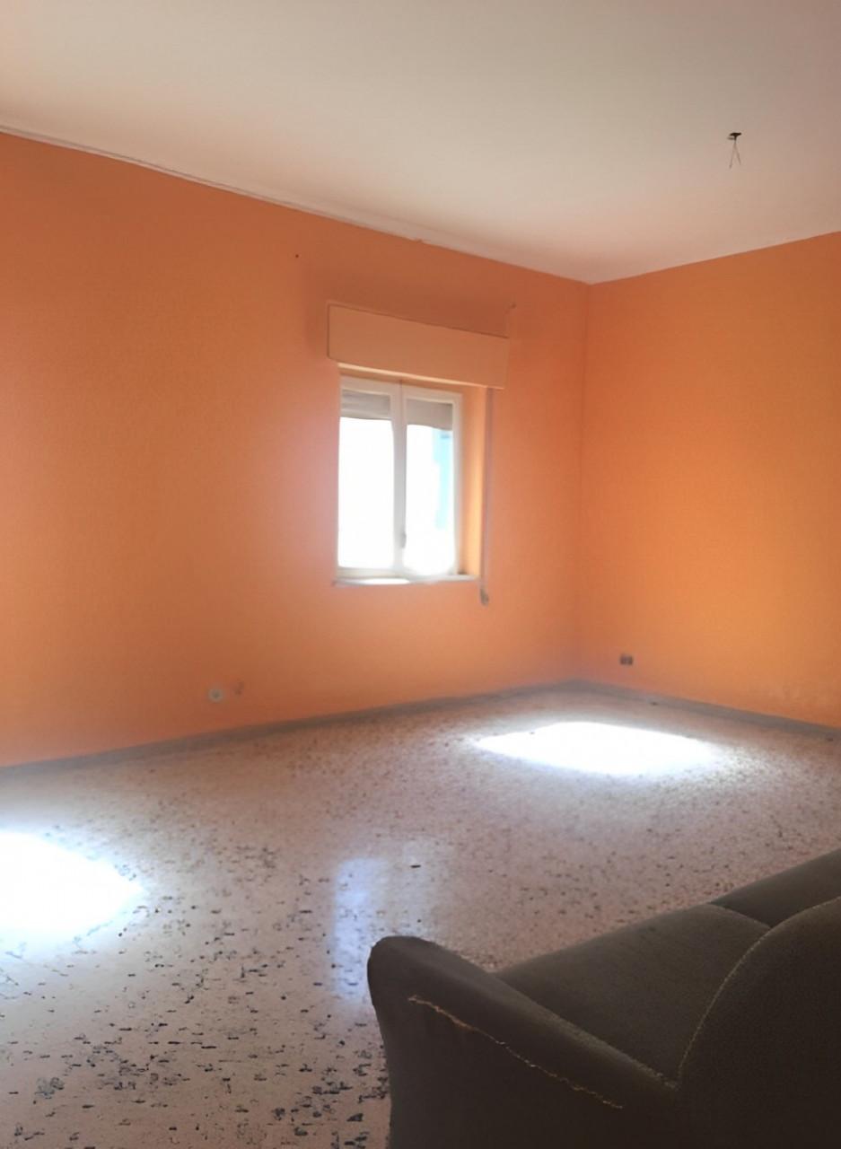 immobile TRILOCALE CON BALCONE ALL'ASTA IN VIA VITTORIO EMANUELE, ALTOFONTE (PA) - 1