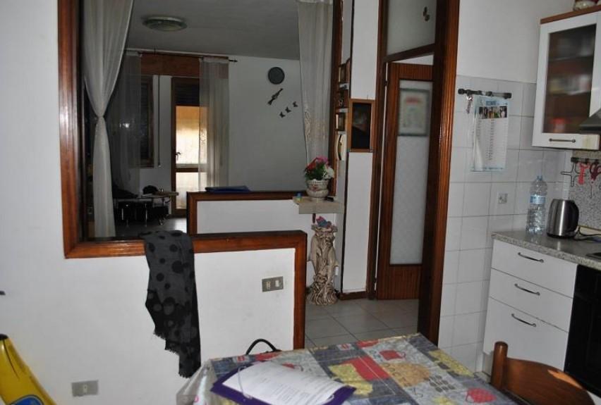 immobile AMPIO TRILOCALE CON GARAGE ALL'ASTA IN VIA BORGOLECCO, MONTEBELLO VICENTINO (VI) - 2