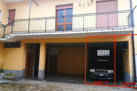 immobile DUE POSTI AUTO ALL'ASTA IN VIA SETTE CANTONI, FERNO (VA) - 2