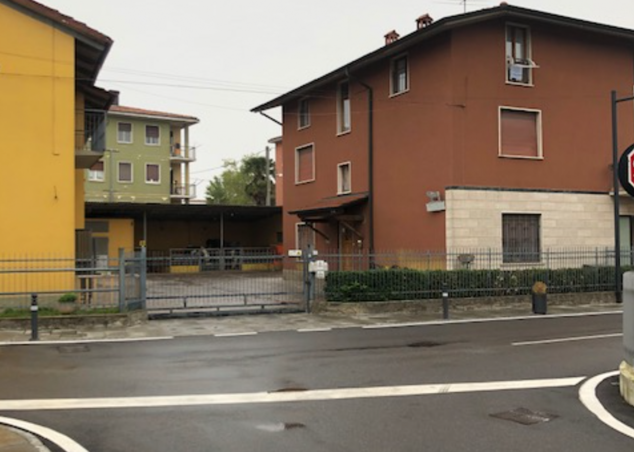 immobile TRILOCALE ACCESSORIATO SU DUE PIANI ALL'ASTA IN VIA LEONARDO DA VINCI A POGNANO (BG) - 1