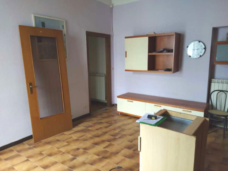 immobile BILOCALE ALL'ASTA CON BALCONE E CANTINA IN VIA PONTIDA, LEGNANO (MI) - 1