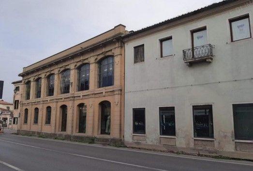 immobile AMPIO UFFICIO ALL'ASTA IN VIA MAZZINI, DOLO (VE) - 3