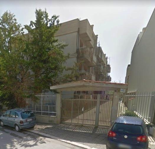 immobile AMPIO GARAGE DA ULTIMARE ALL'ASTA IN VIA ROMA, SAN FERDINANDO DI PUGLIA (BT) - 2
