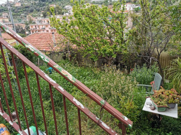 immobile VILLA ALL'ASTA CON TERRAZZO E CORTE IN STRADA BORGO TINASSO A SANREMO (IM) - 2