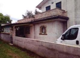 immobile TRILOCALE CON ACCESSORI ALL'ASTA IN VIA STRA' BASSA, LORIA (TV) - 5