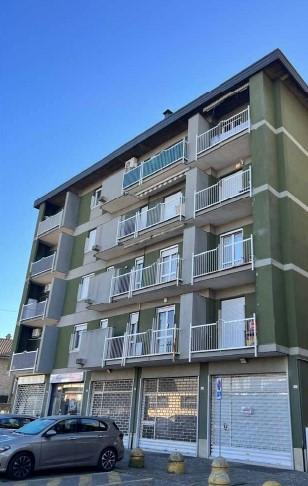 immobile MAGAZZINO CON ACCESSORI ALL'ASTA IN VIA IV NOVEMBRE, MUGGIO' (MB) - 1