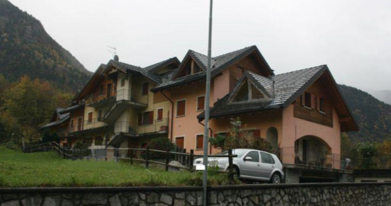 immobile BILOCALE CON ACCESSORI ALL'ASTA IN VIA TONOLINI, SONICO (BS) - 3
