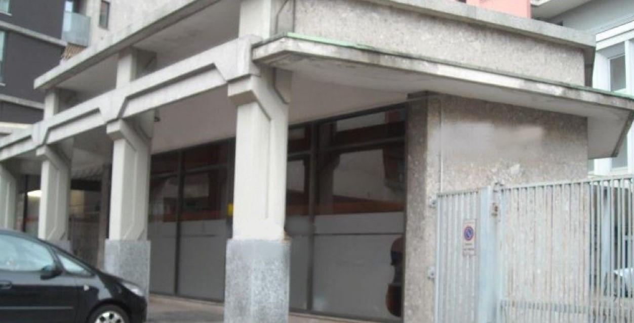 immobile APPARTAMENTO, NEGOZI, MAGAZZINO, POSTI AUTO ALL'ASTA IN VIA TORRICELLA, PIACENZA (PC) - 1