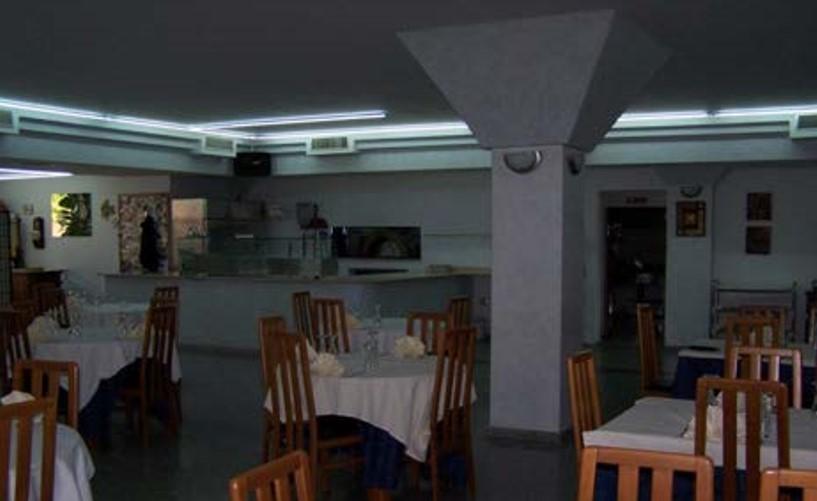 immobile HOTEL - ALBERGO ALL'ASTA CON TERRENI IN VIA LAZIO, POLICORO (MT) - 2
